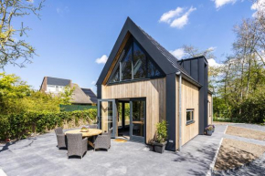Nieuw vakantiehuis Domburg, in centrum dichtbij strand